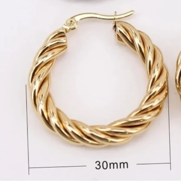 Gold plated twisted hoop 30 mm earrings - Picture 2 of 2